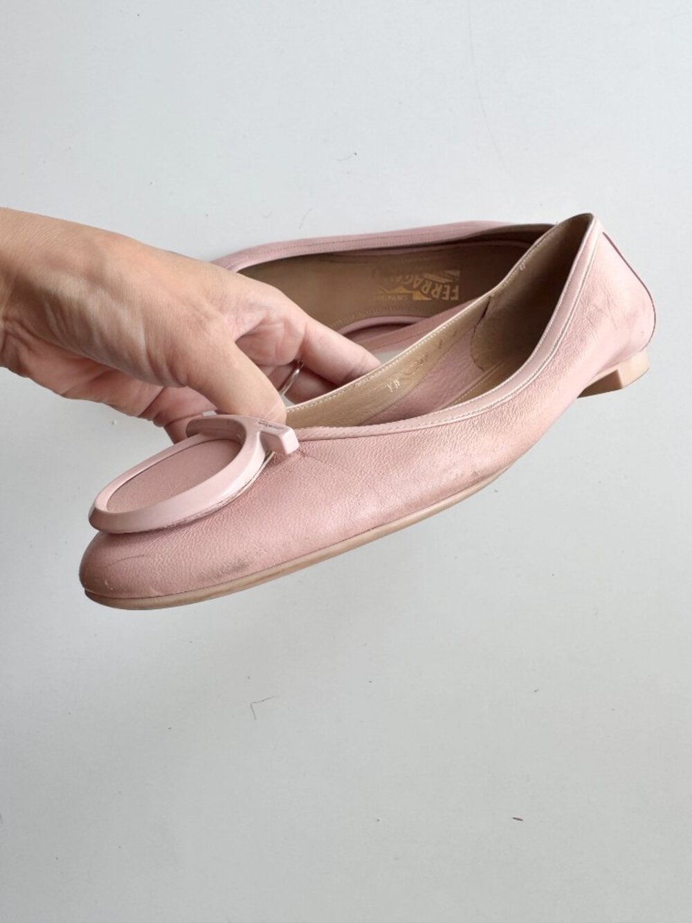 SALVATORE FERRAGAMO Ena Ballet Pink Leather Gancini Ballerina Flats, Size 8 - Picture 11 of 16